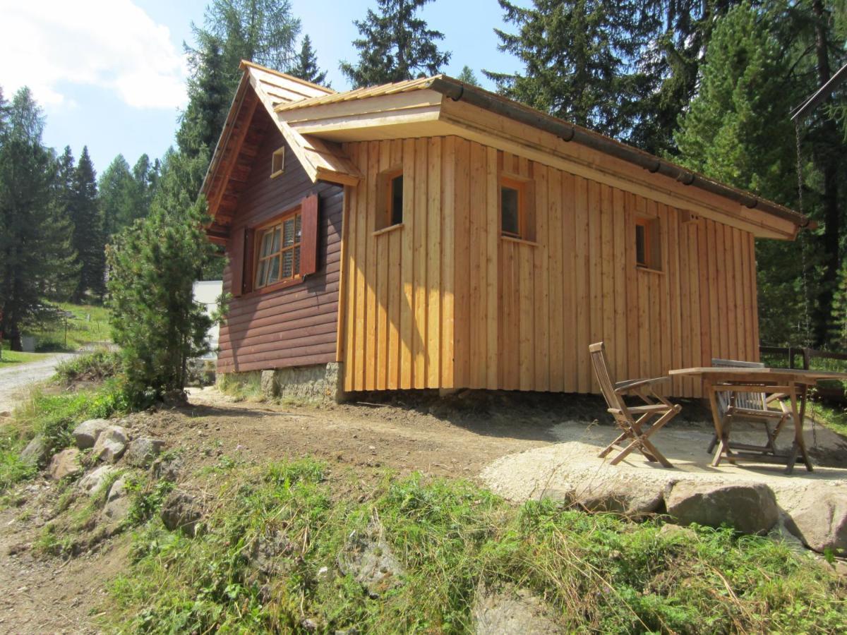 Zirbenwald Chalet Turracher Hoehe Bagian luar foto